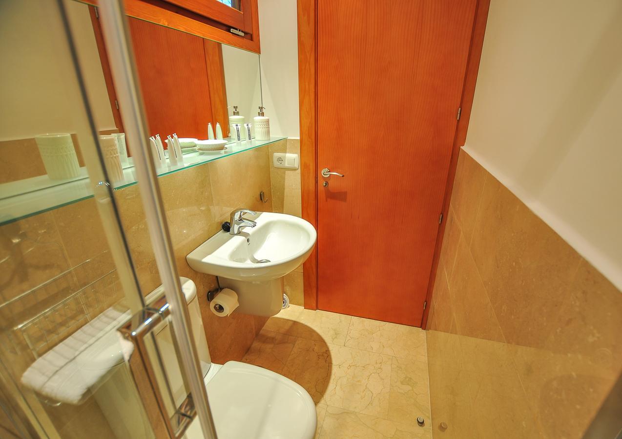 Renthas Vid Loft Lägenhet Málaga Exteriör bild